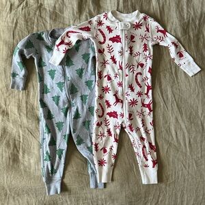 2 Hanna Anderson holiday Christmas Onsie zip up pajama 12-18